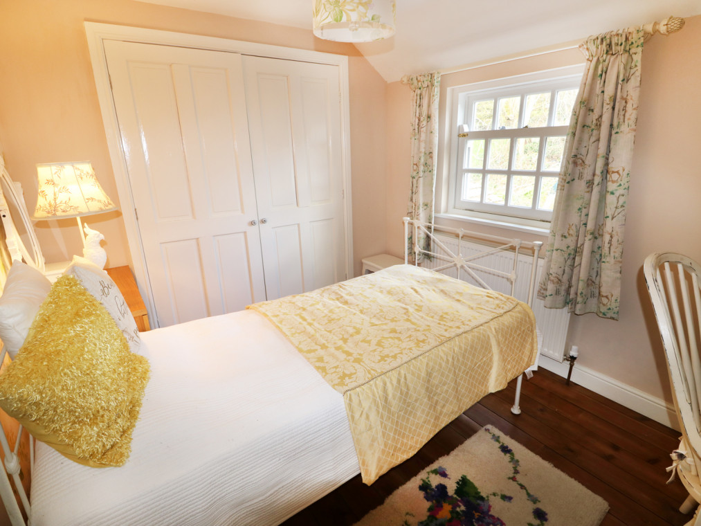 Birdsong Cottage - Dog Friendly Cottages & Self Catering