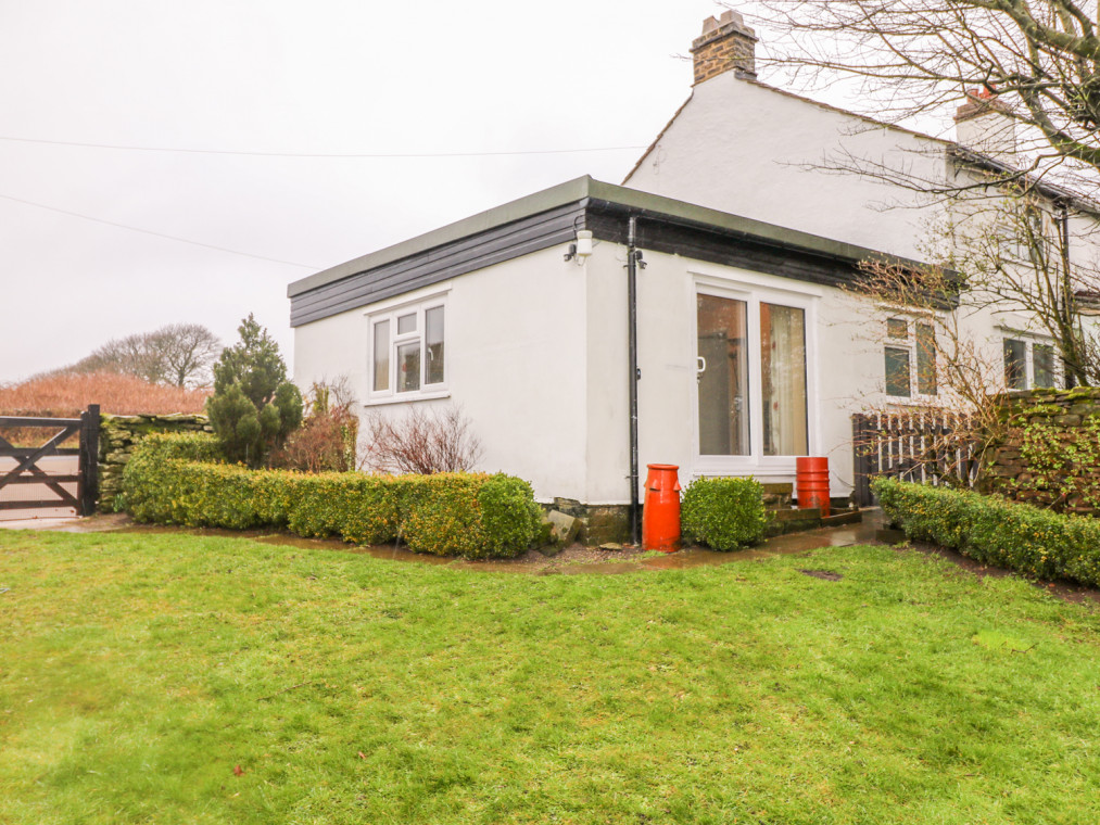 Bretton Mount Studio Flat Dog Friendly Cottages Self Catering