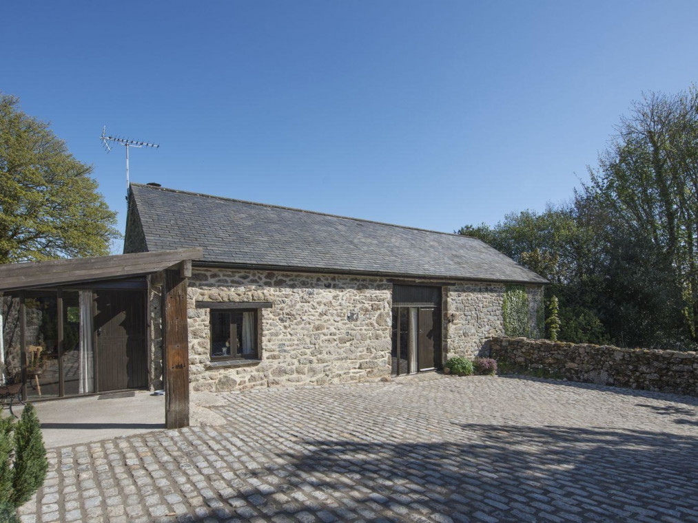 Rockmead Dog Friendly Cottages & Self Catering