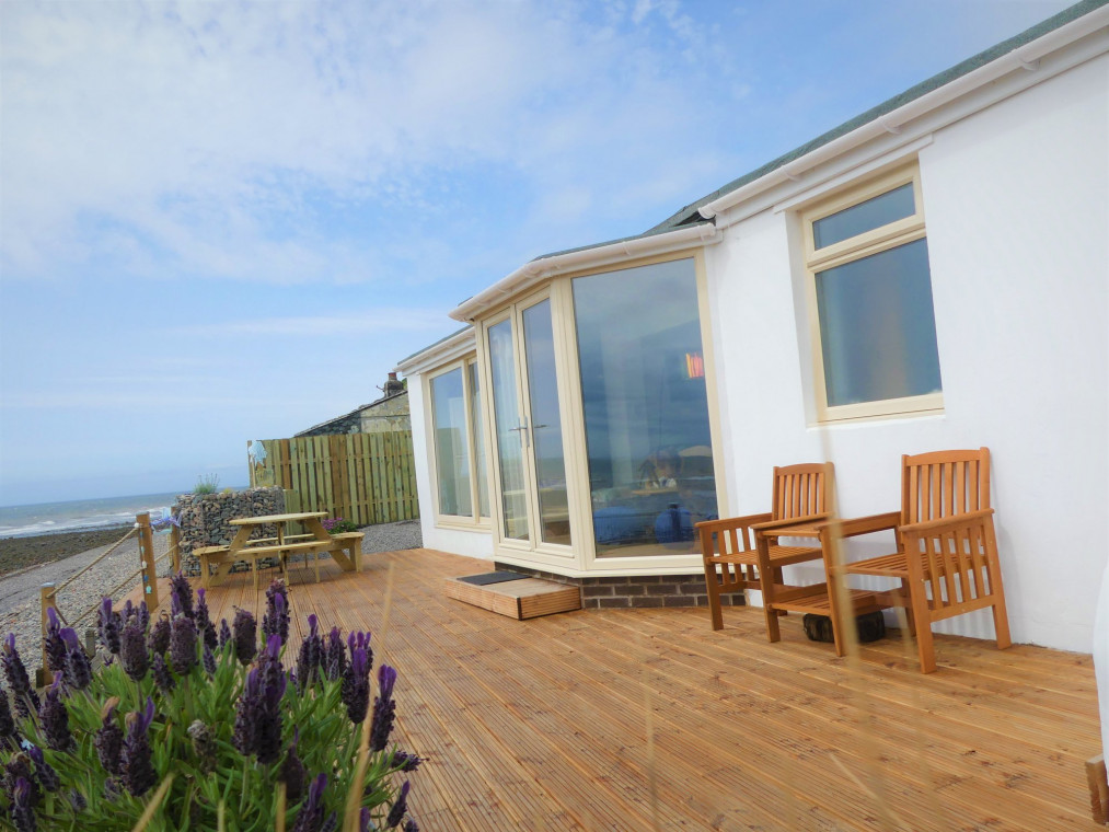 West View Beach House Dog Friendly Cottages & Self Catering