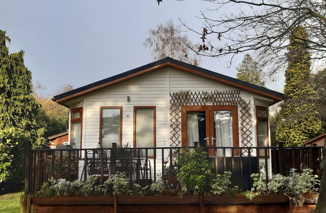 Dog friendly deals woodland lodges